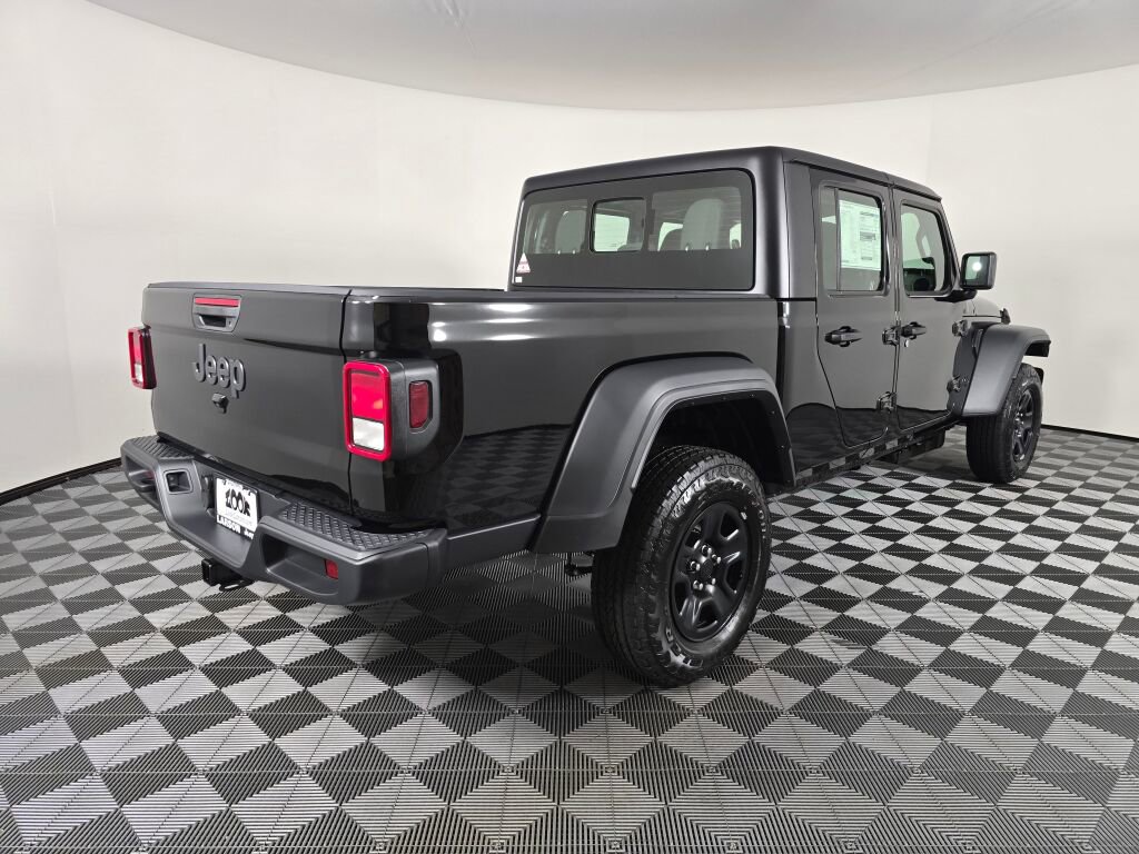 New 2026 Jeep Gladiator Sport image 4