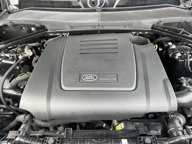 Used 2020 Land Rover Defender 110 S image 30