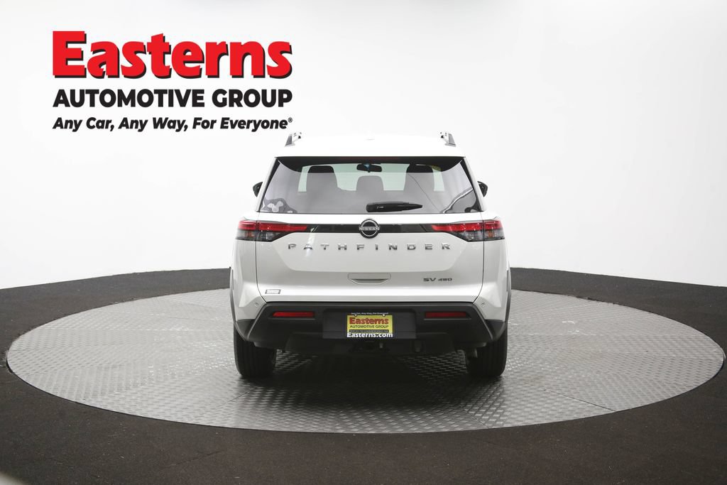 Used 2023 Nissan Pathfinder SV w/ SV Premium Package AWD/4WD image 39