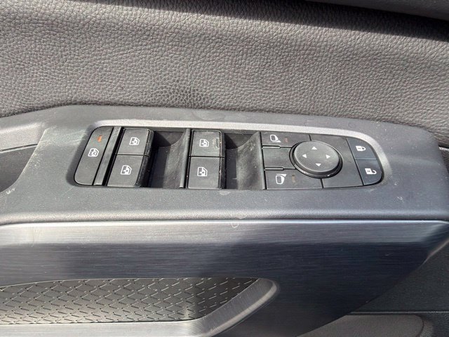 Used 2025 Nissan Pathfinder Rock Creek AWD/4WD image 18