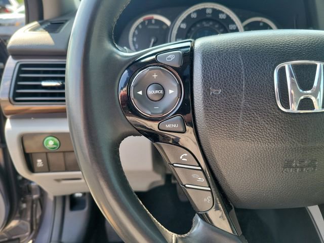 Certified 2017 Honda Accord EX-L image 16