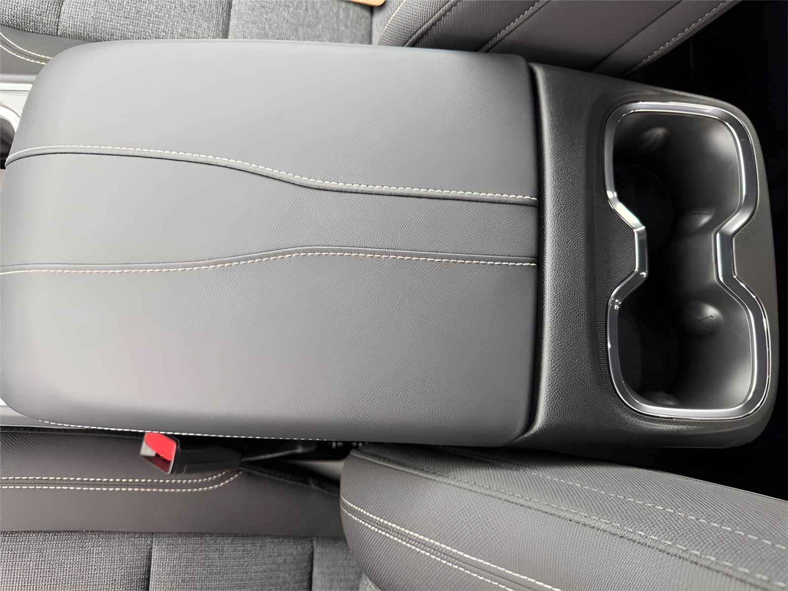 New 2025 GMC Acadia Elevation FWD image 21