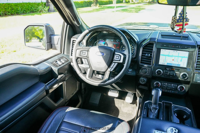 Used 2019 Ford F150 Lariat w/ Equipment Group 502A Luxury AWD/4WD image 54