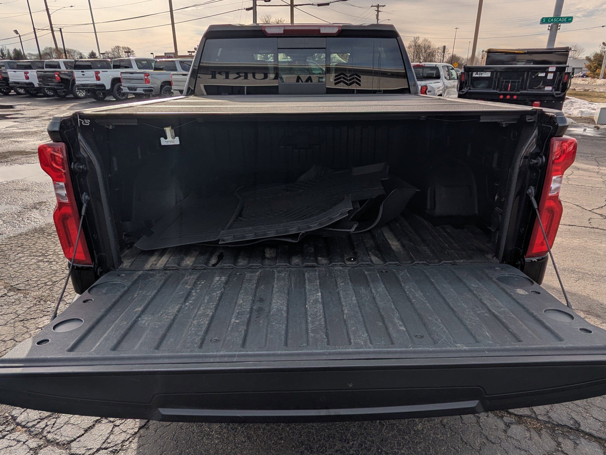 Used 2024 Chevrolet Silverado 1500 RST image 6