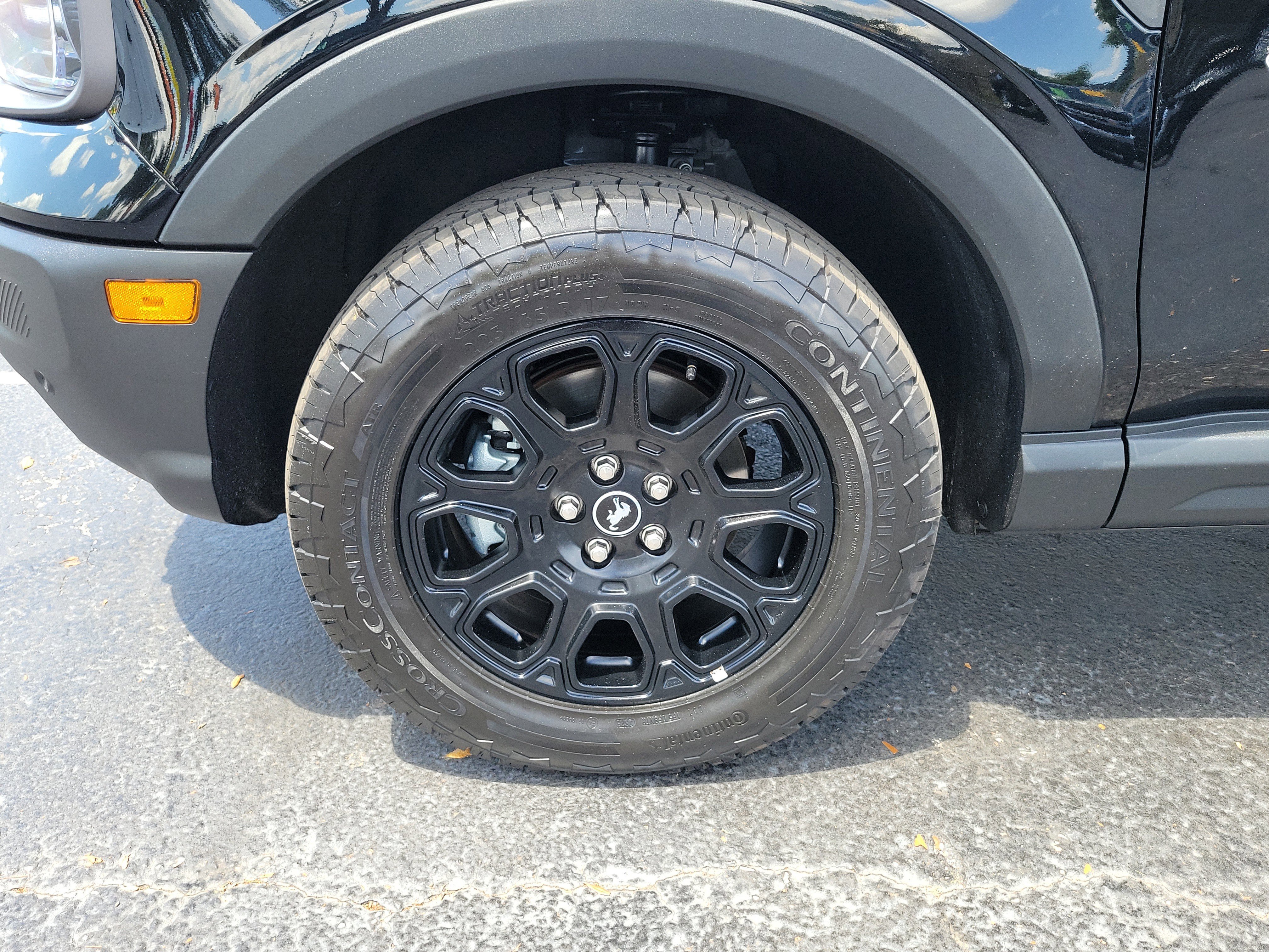 Certified 2025 Ford Bronco Sport Badlands AWD/4WD image 5