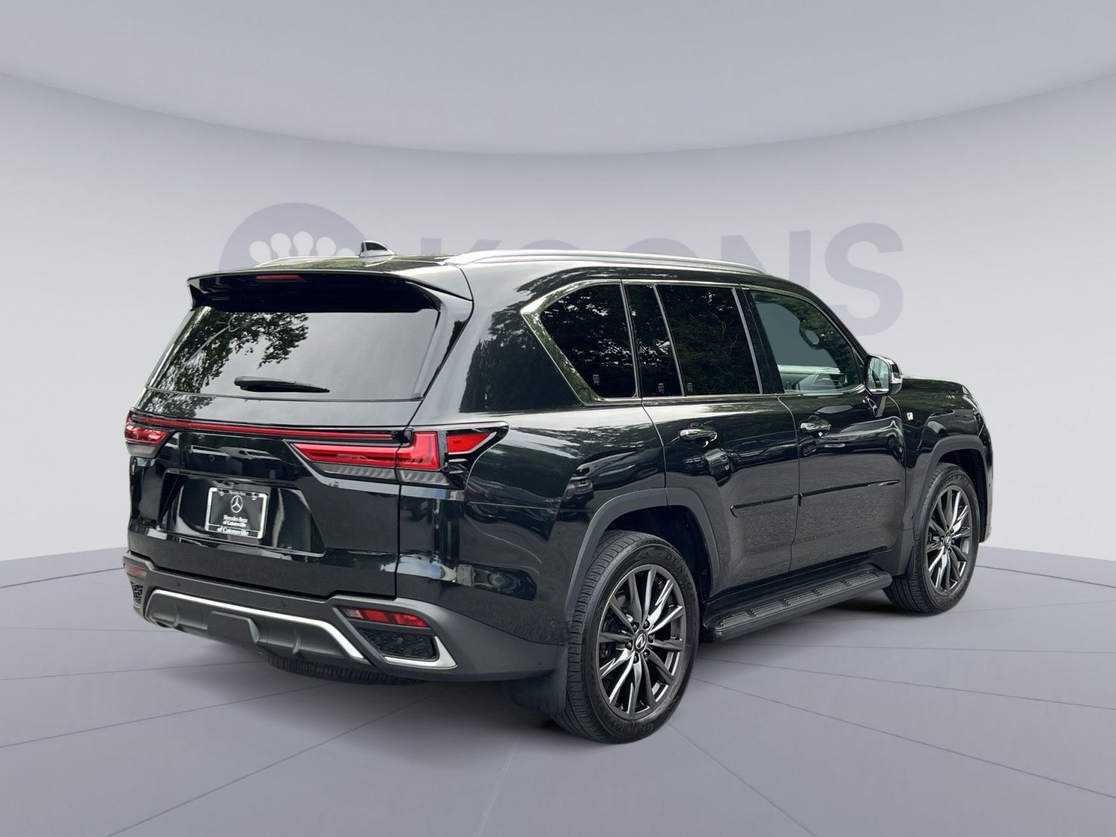 Used 2025 Lexus LX 700h F Sport AWD/4WD image 11
