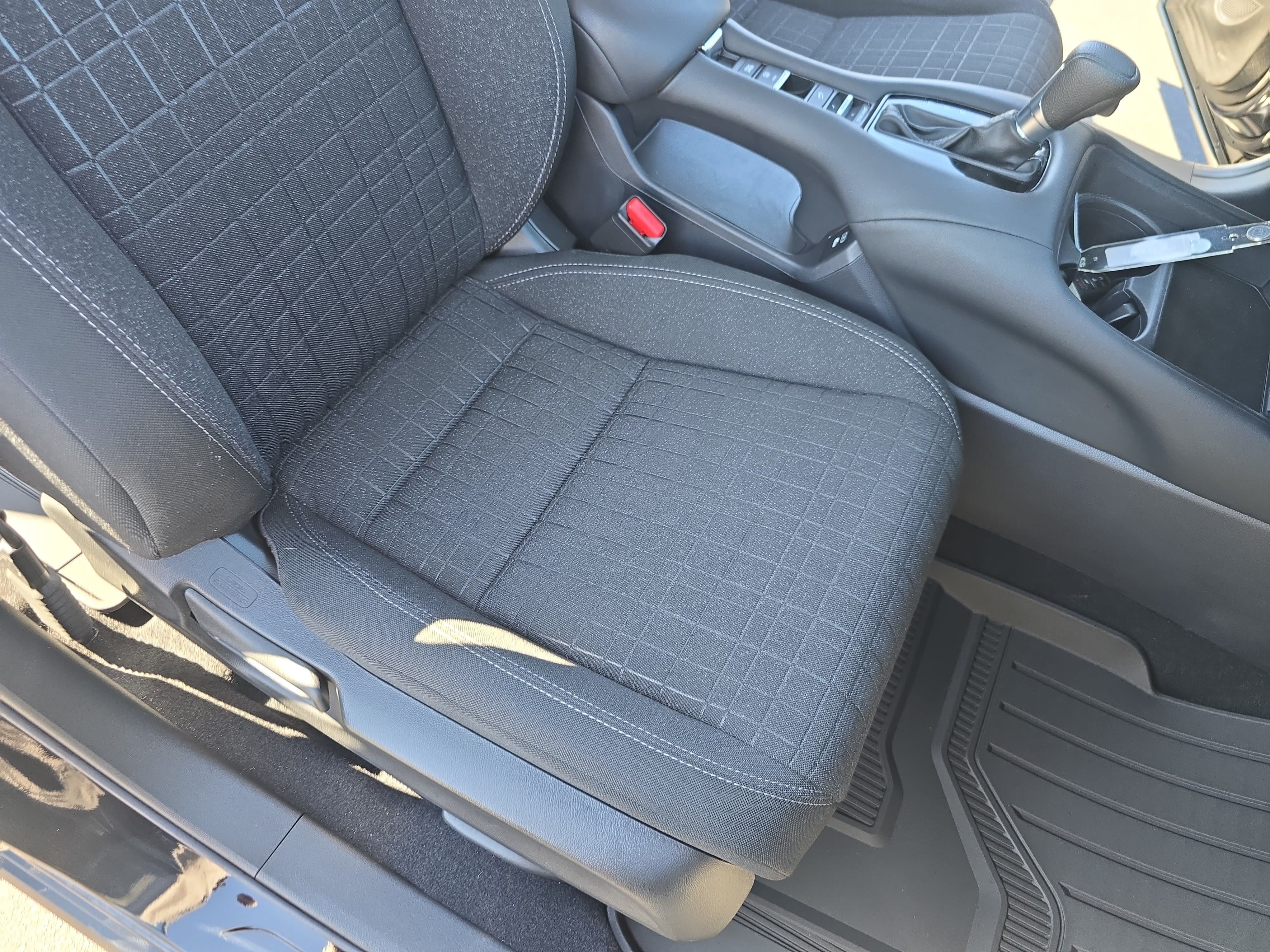 Certified 2024 Honda HR-V LX image 10