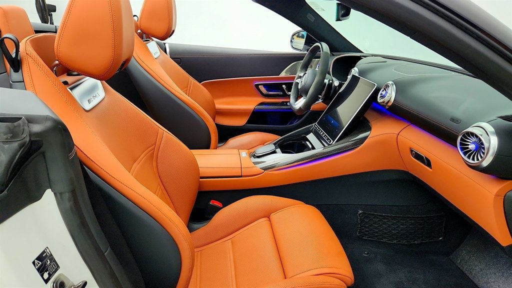 Used 2024 Mercedes-Benz SL 63 AMG 4MATIC image 22