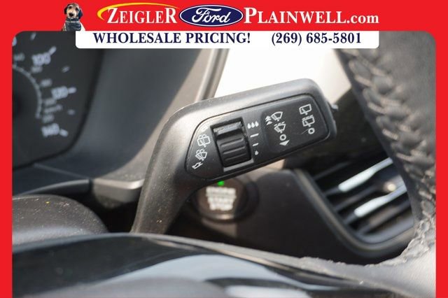 Used 2022 Ford Escape SEL image 26