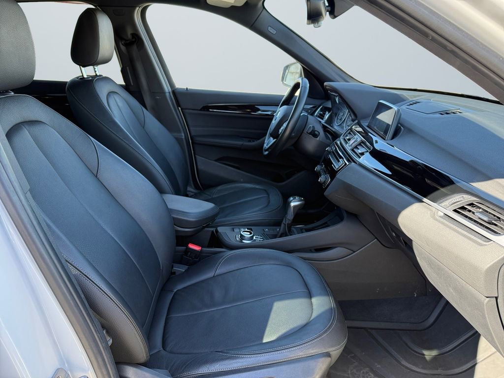 Used 2018 BMW X1 xDrive28i image 15