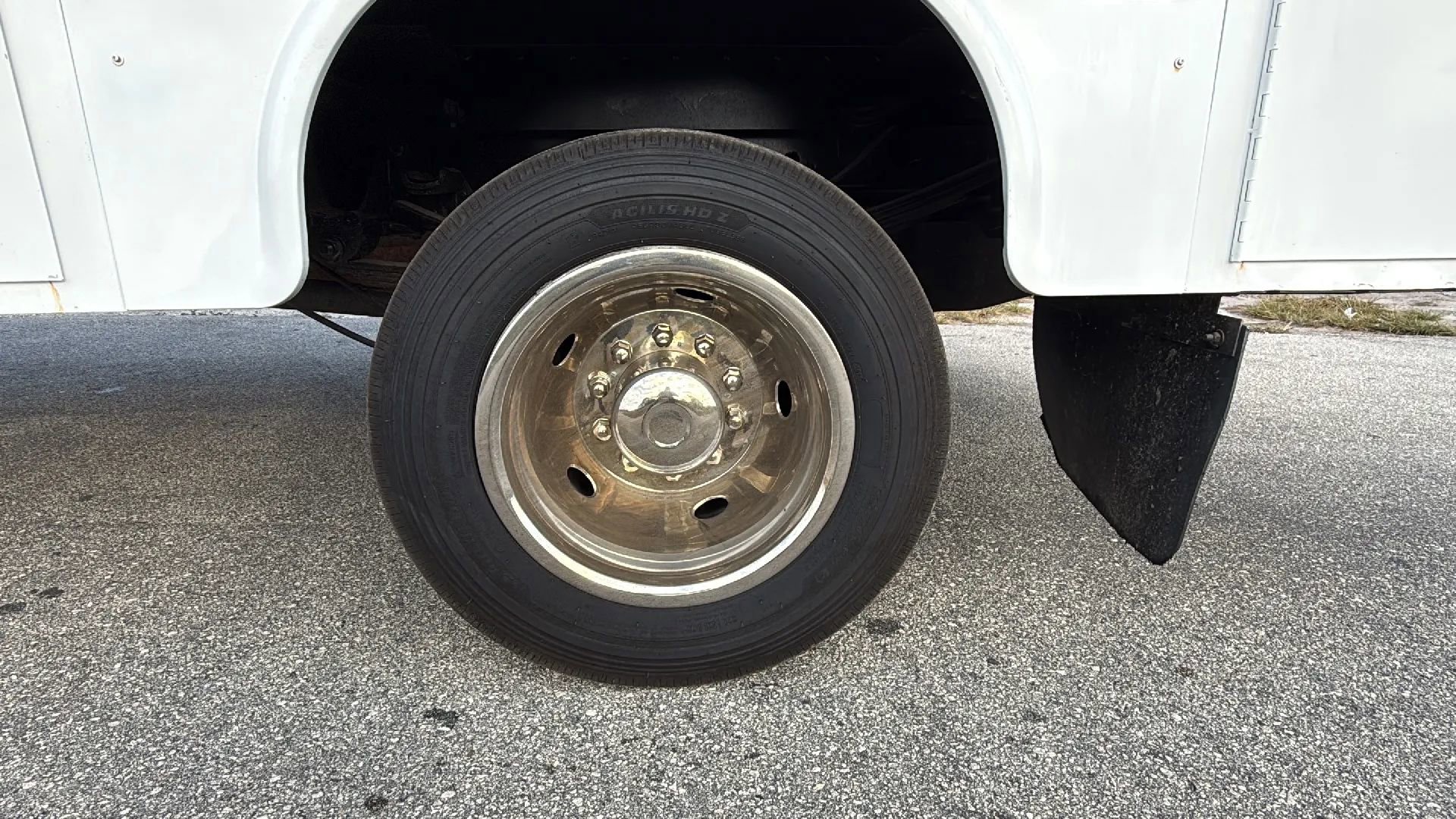 Used 2017 Ford F450 XL w/ Power Equipment Group image 20