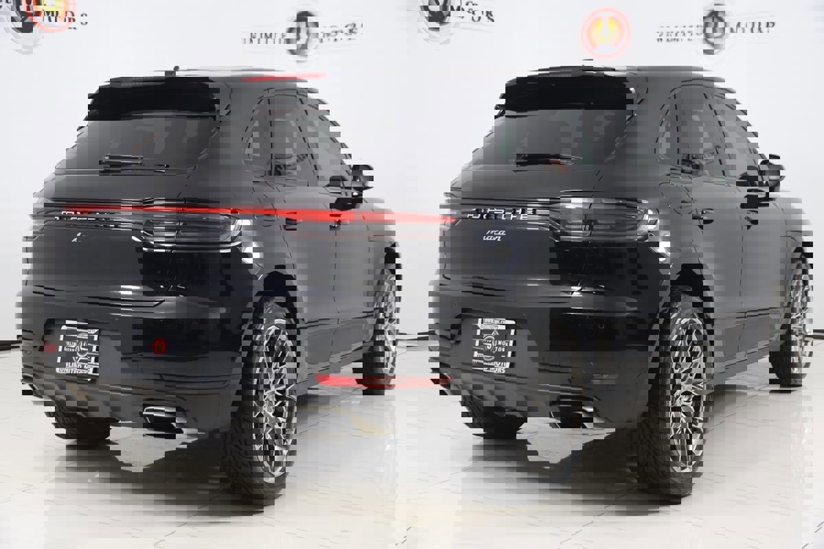 Used 2020 Porsche Macan image 3