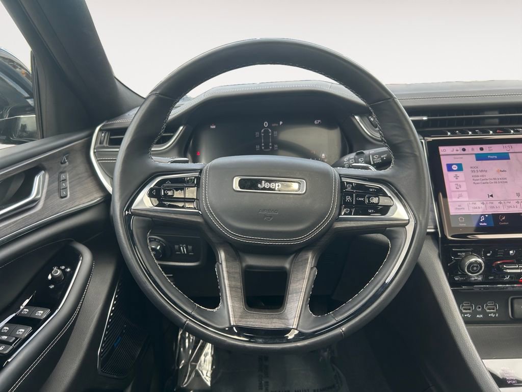 Used 2022 Jeep Grand Cherokee Overland w/ Adv Protech Group III image 14