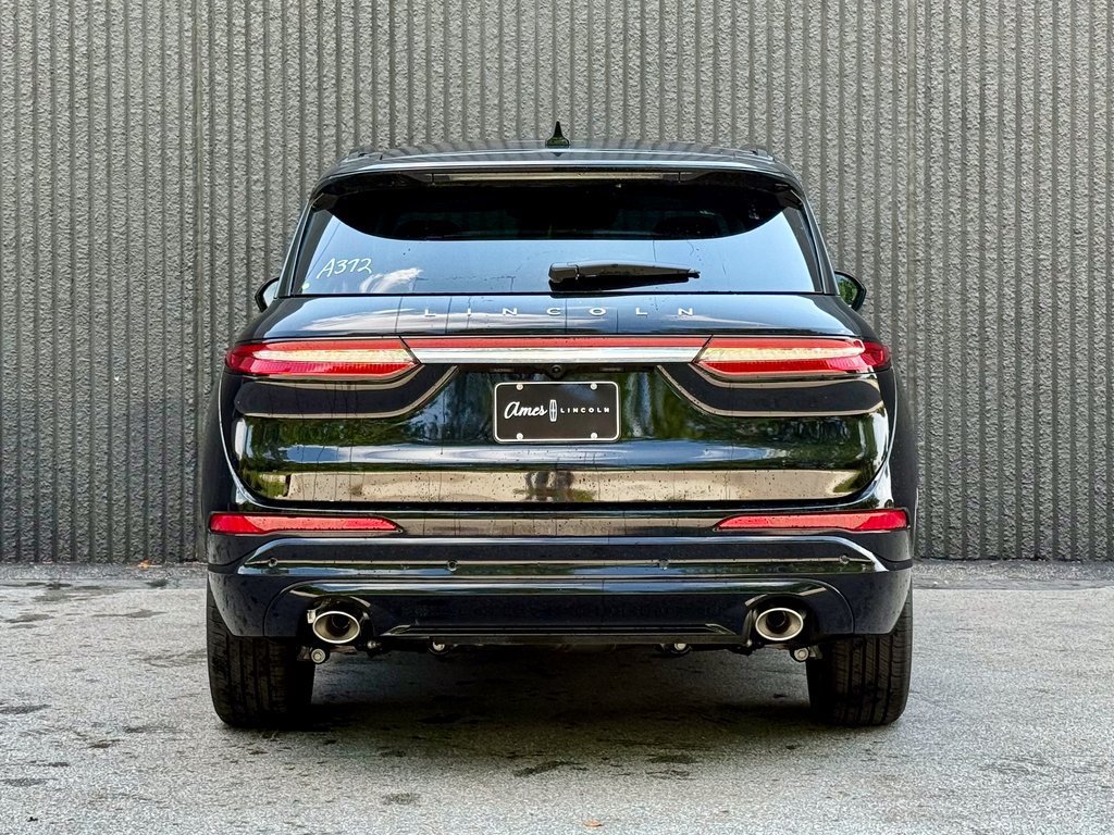 New 2025 Lincoln Corsair Grand Touring AWD/4WD image 4