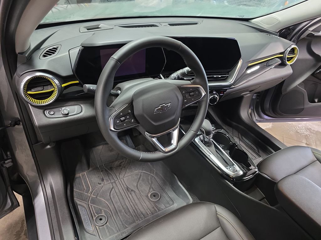 Certified 2024 Chevrolet Trax ACTIV w/ Sunroof Package image 16