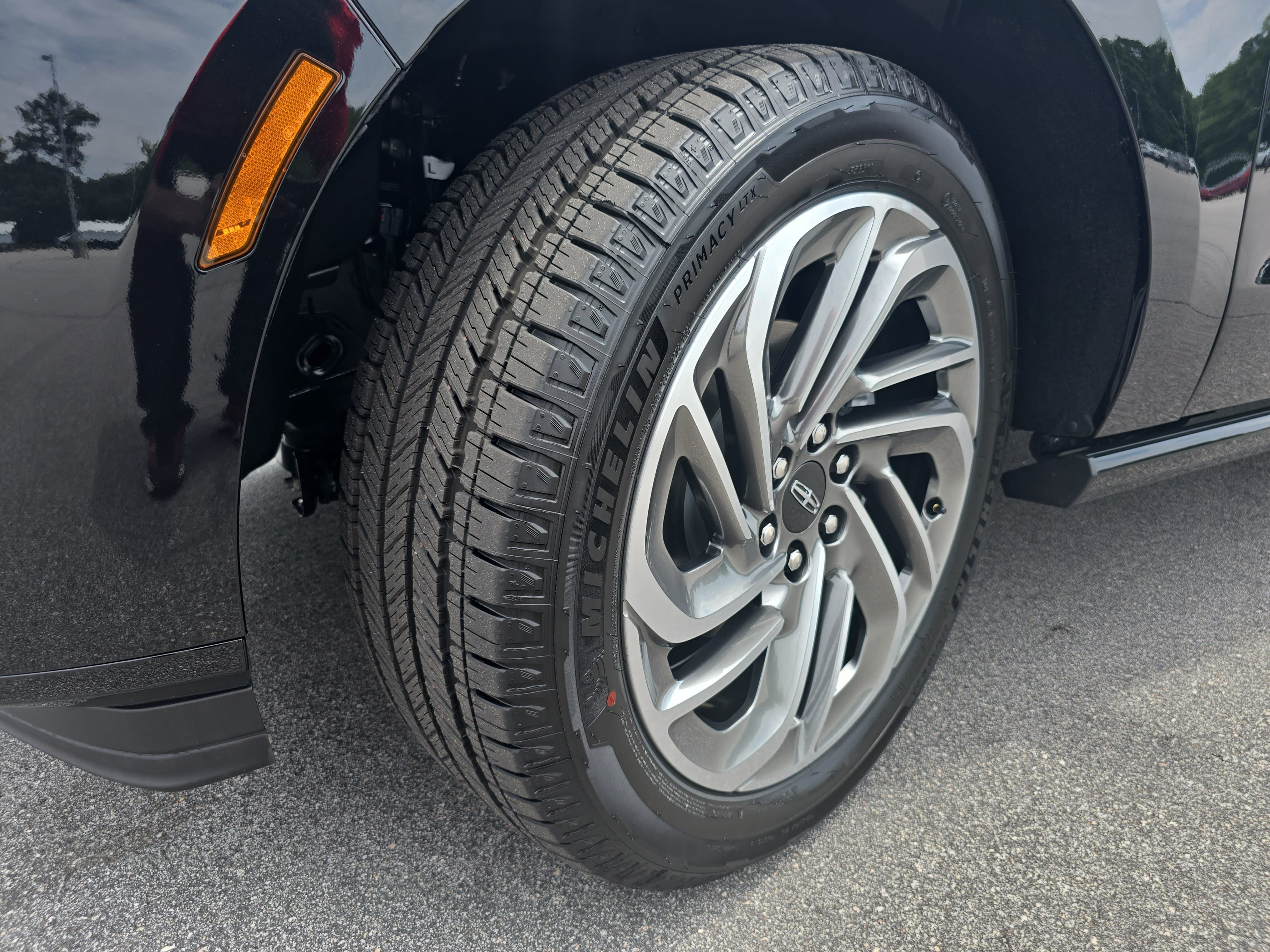 New 2026 Lincoln Navigator L Reserve AWD/4WD image 33