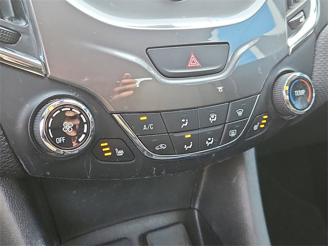 Used 2018 Chevrolet Cruze LT w/ Convenience Package image 15