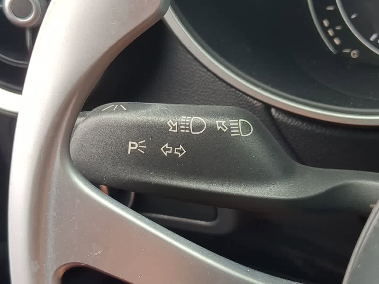 Used 2023 Alfa Romeo Stelvio Sprint AWD/4WD image 28