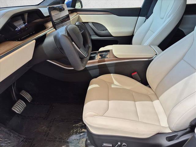 Used 2022 Tesla Model X AWD/4WD image 16