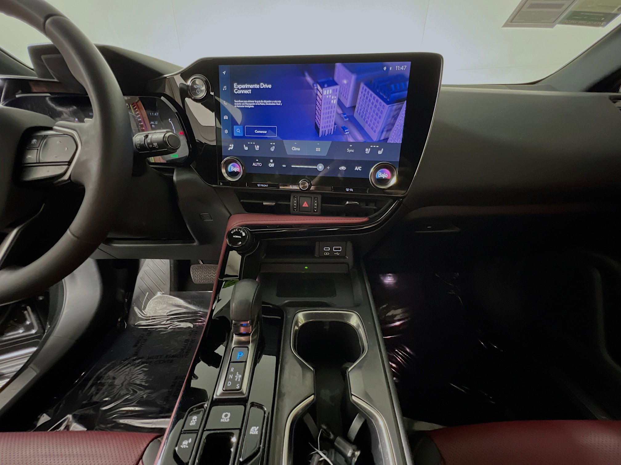 Used 2023 Lexus NX 350h AWD image 25