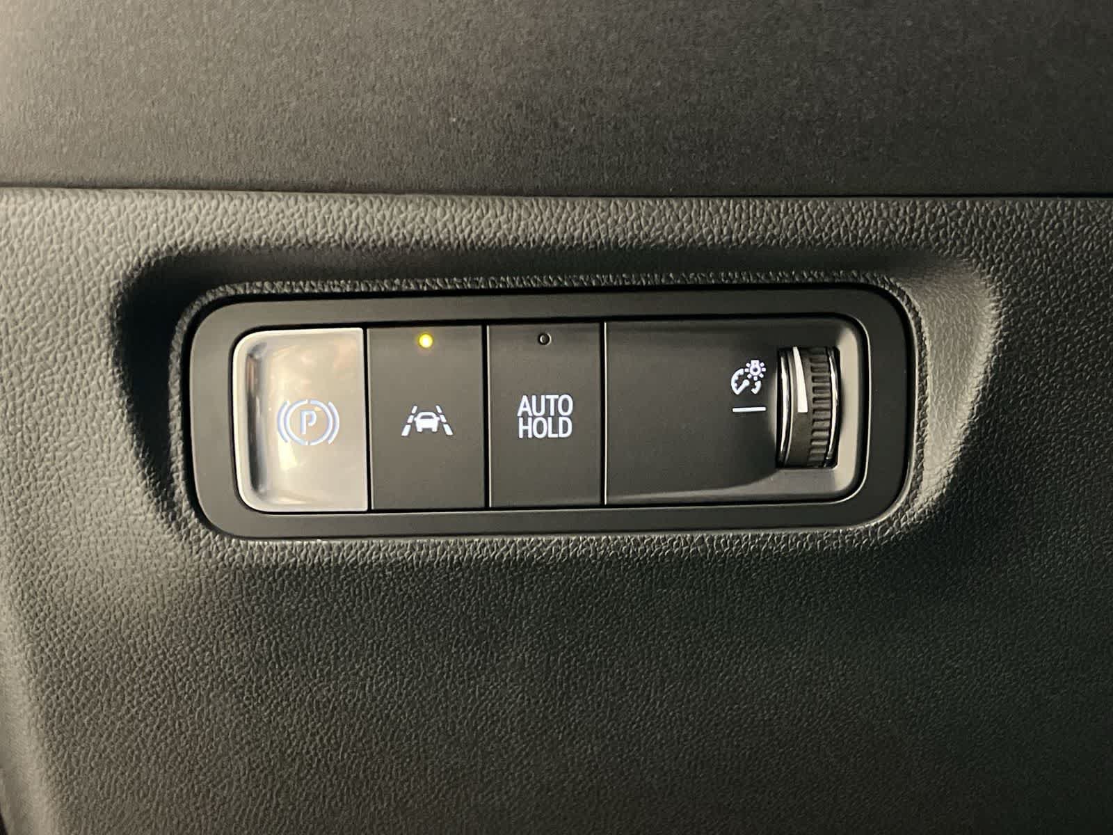 Certified 2024 Honda Prologue EX image 32