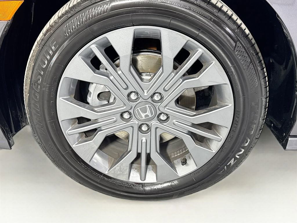 Certified 2026 Honda Odyssey Touring image 45