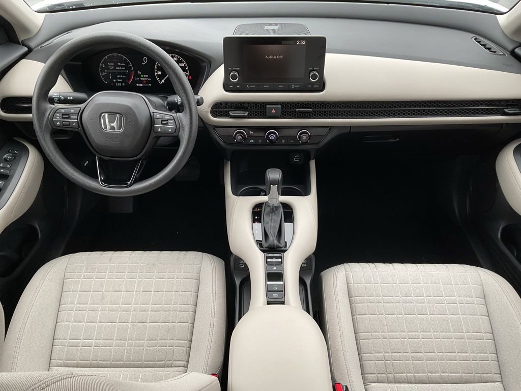 Used 2025 Honda HR-V LX image 16