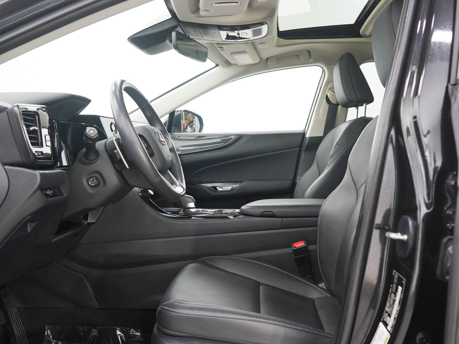 Used 2025 Lexus NX 350 AWD w/ Premium Package image 23