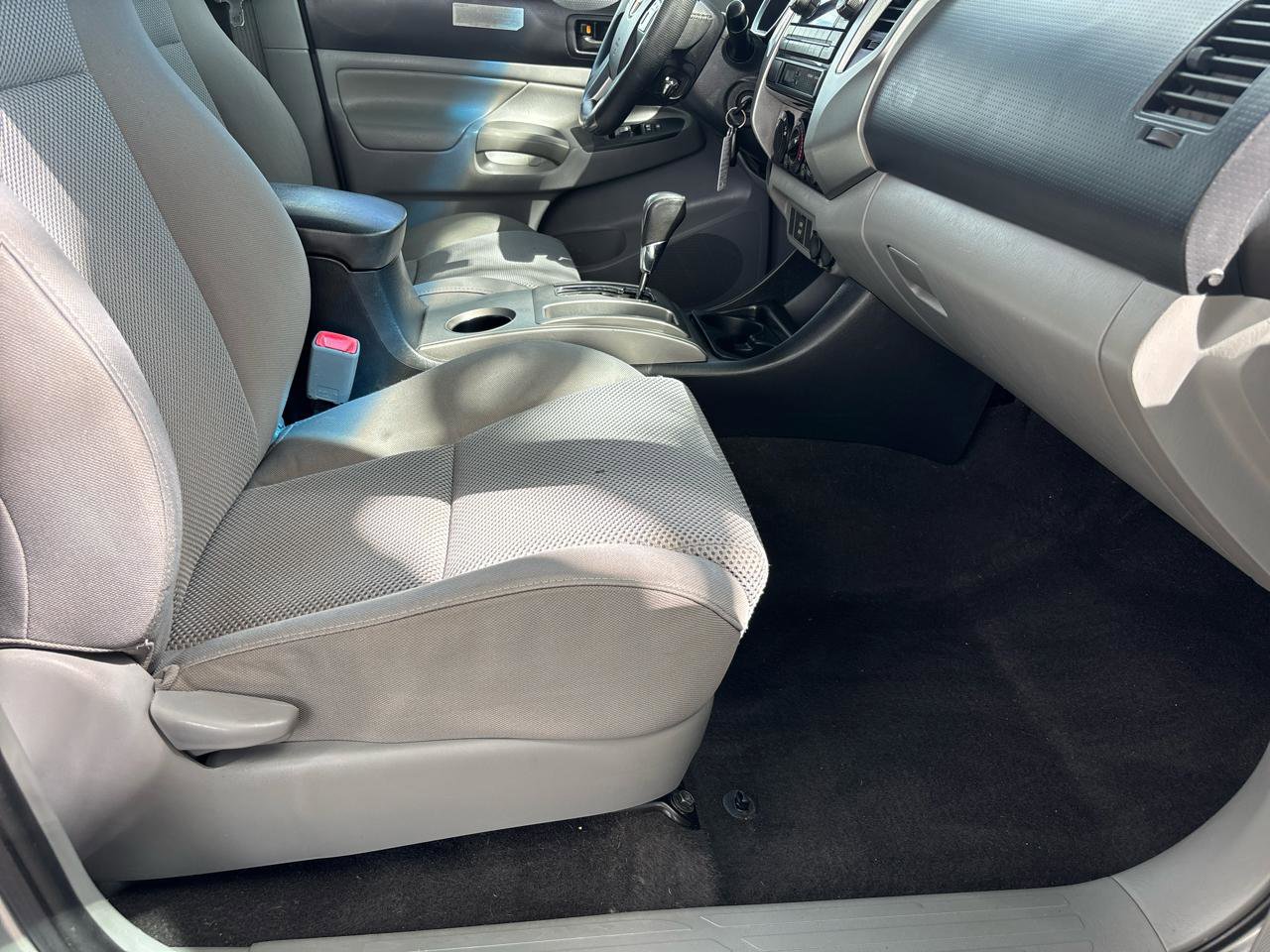 Used 2012 Toyota Tacoma PreRunner w/ TRD Off-Road Pkg image 18