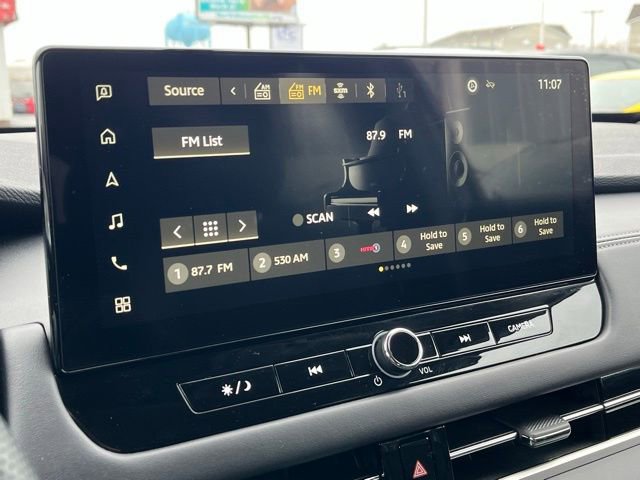 Used 2025 Mitsubishi Outlander SE image 22