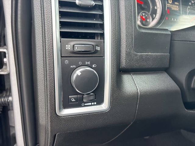 Used 2024 RAM 1500 Classic SLT image 13