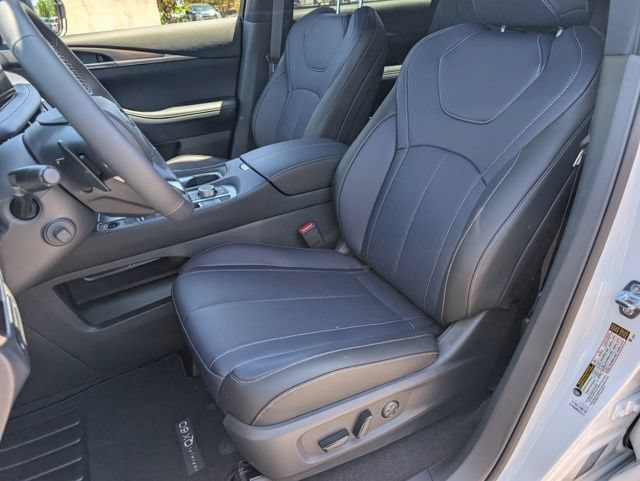 New 2027 INFINITI QX60 Sport w/ Dark Cargo Package AWD/4WD image 5