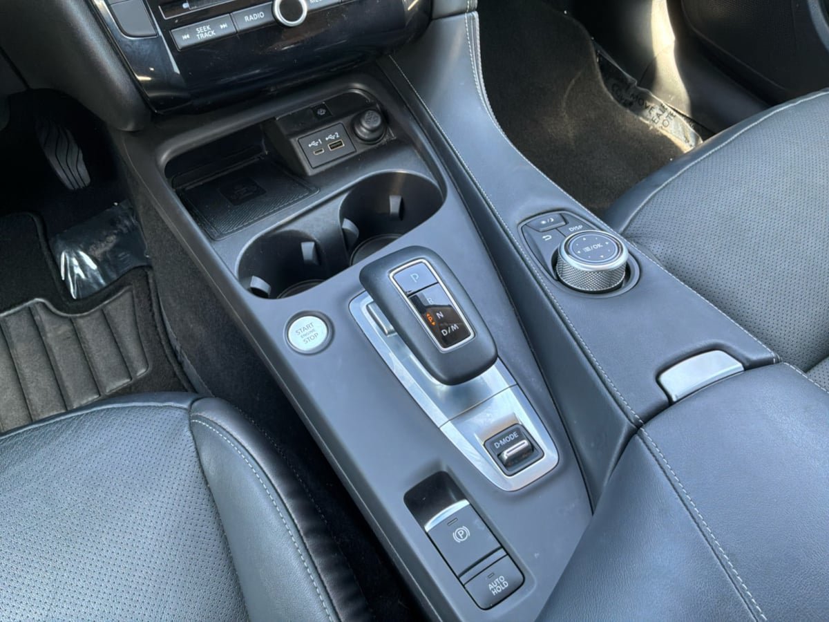 Used 2023 INFINITI QX50 Luxe w/ Cargo Package FWD image 17