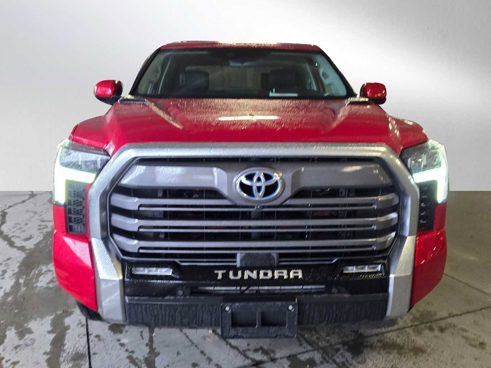 Used 2024 Toyota Tundra Limited image 8