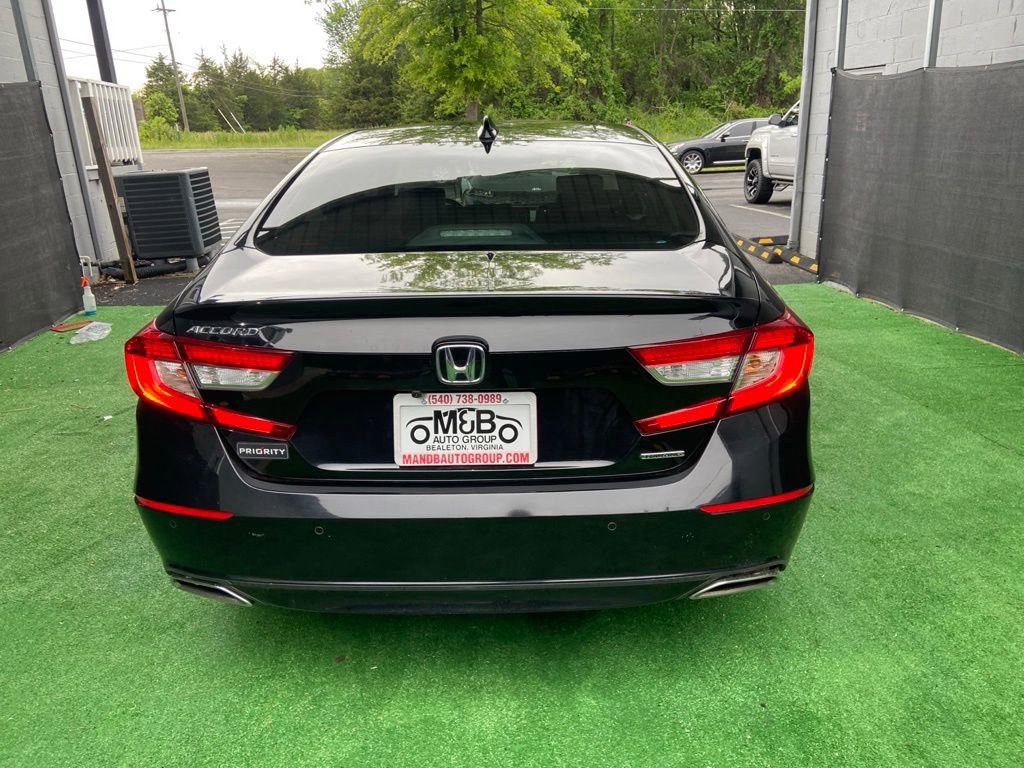 Used 2018 Honda Accord Touring image 5
