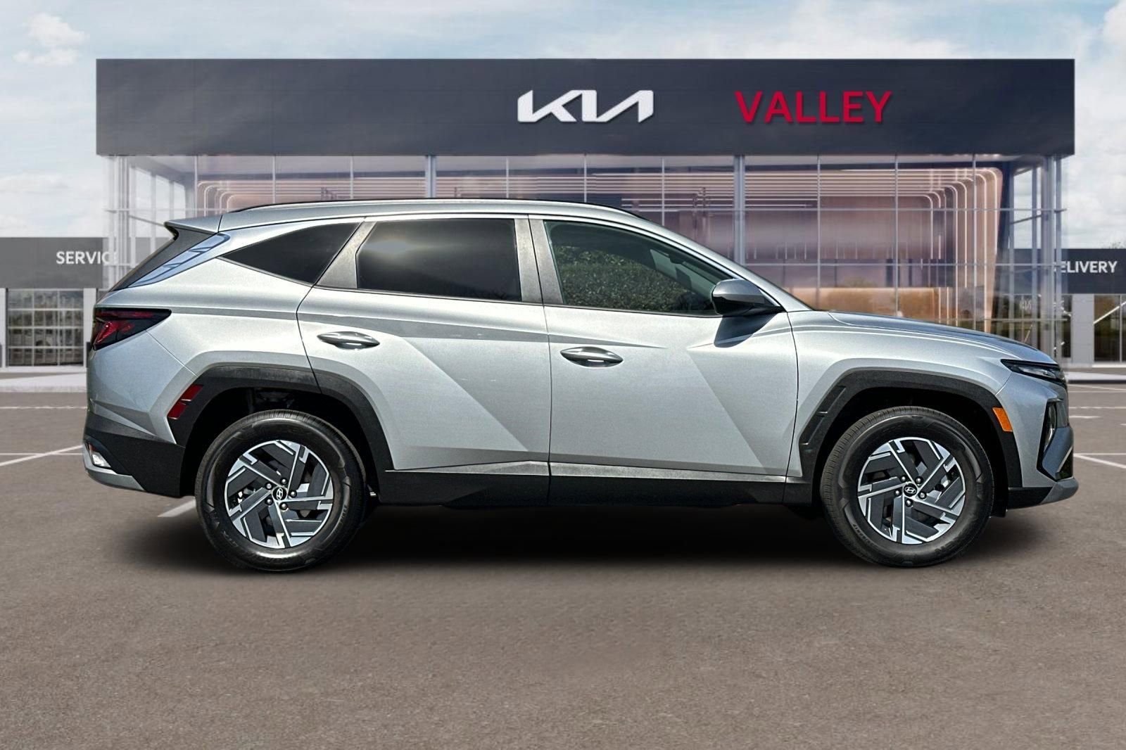 Used 2025 Hyundai Tucson Blue image 3