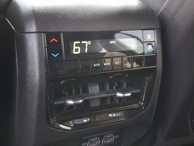 Used 2022 Jeep Grand Cherokee L Laredo AWD/4WD image 15