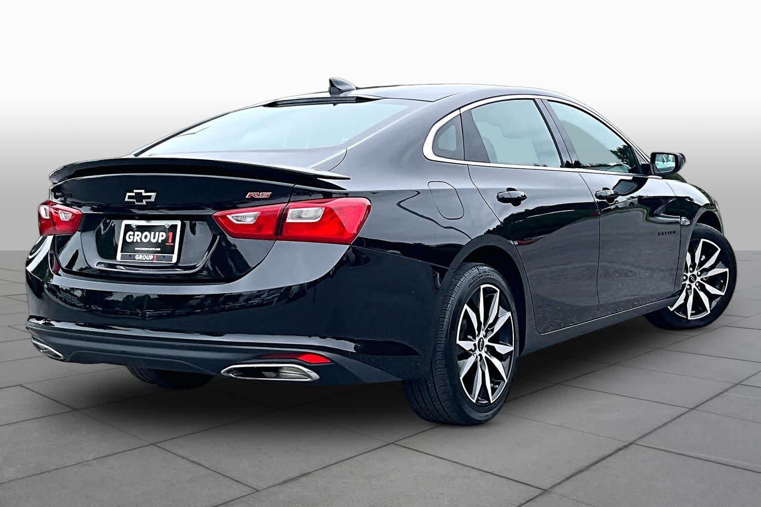 Used 2023 Chevrolet Malibu RS FWD image 13