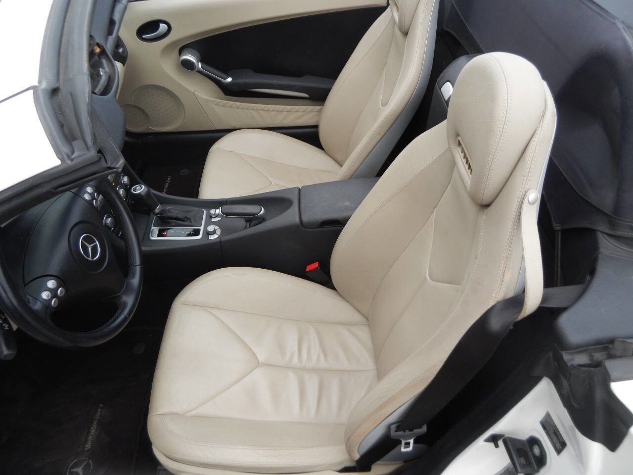 Used 2007 Mercedes-Benz SLK 350 image 27