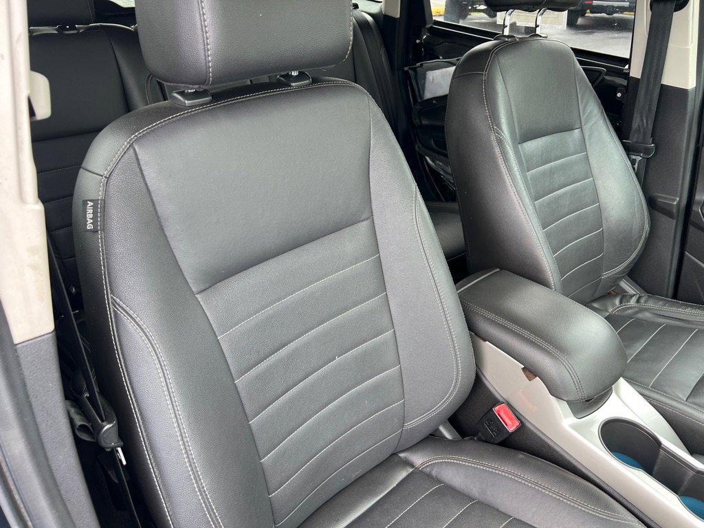 Used 2013 Ford Escape SEL image 24