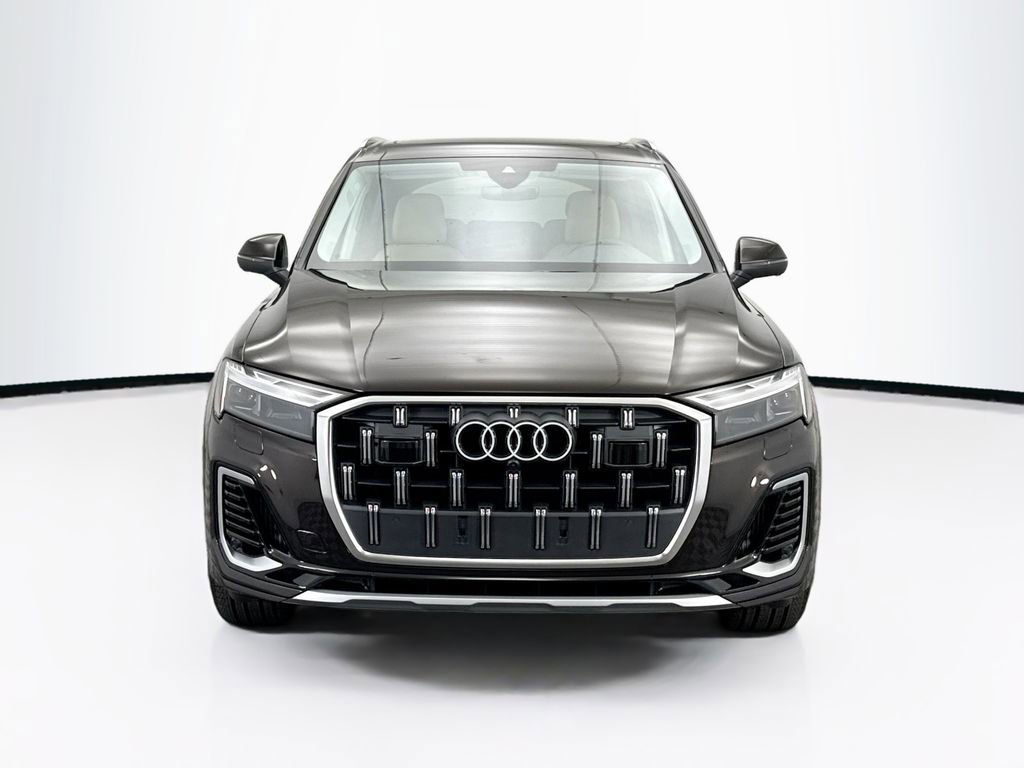 Used 2026 Audi Q7 3.0T Premium Plus w/ Premium Plus Package image 3