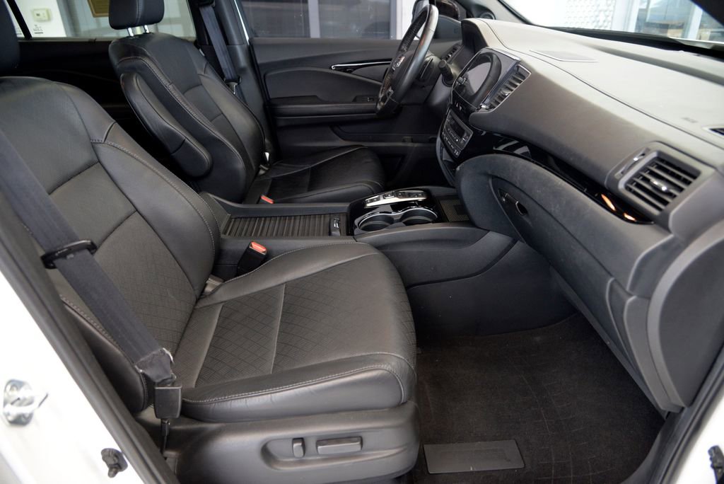 Used 2022 Honda Passport Elite image 30