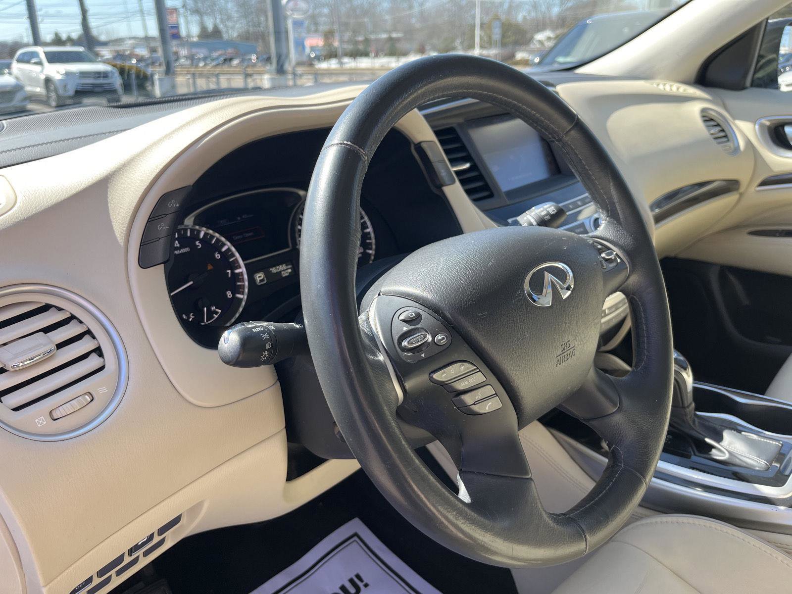 Used 2018 INFINITI QX60 Luxe image 11