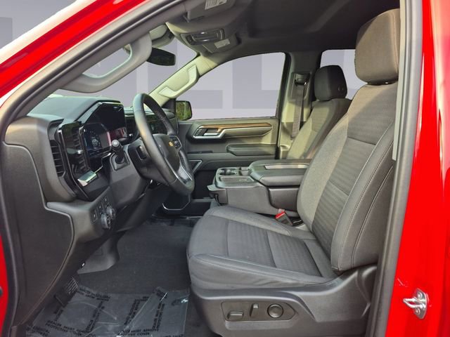 Used 2023 Chevrolet Silverado 1500 LT AWD/4WD image 10