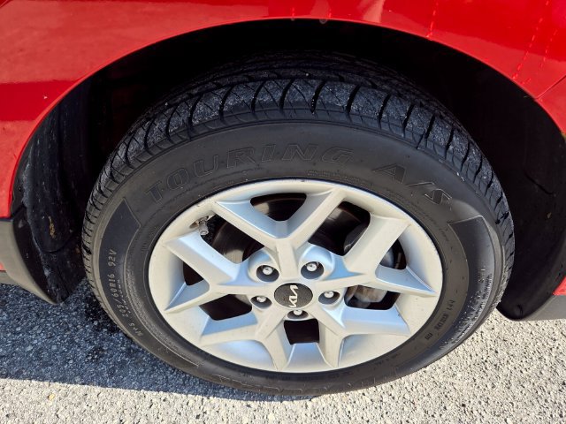 Used 2022 Kia Soul LX w/ Technology Package FWD image 10