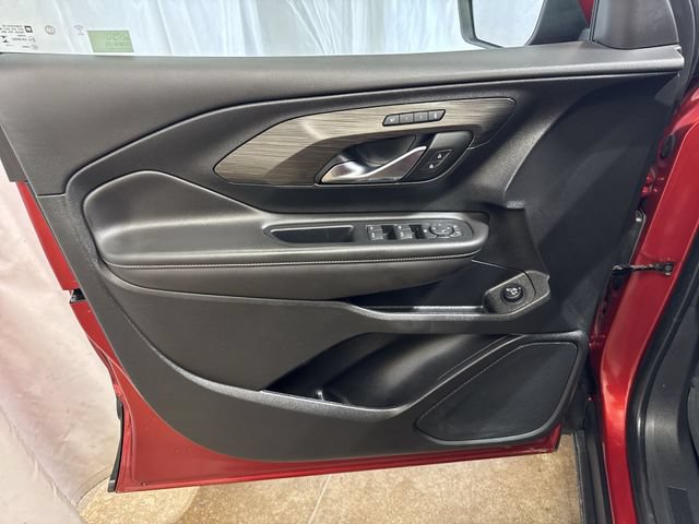 Used 2023 GMC Terrain SLT w/ LPO, Floor Liner Package FWD image 22