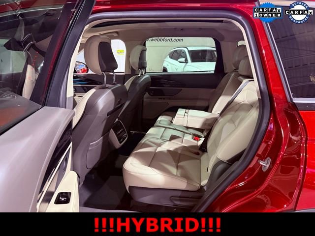 Used 2025 Lincoln Nautilus Premier w/ Equipment Group 102A image 16