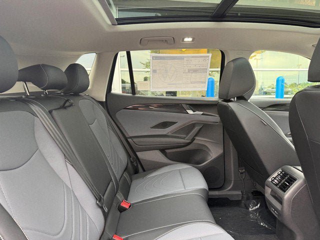 New 2026 Volkswagen Tiguan SE AWD/4WD image 5