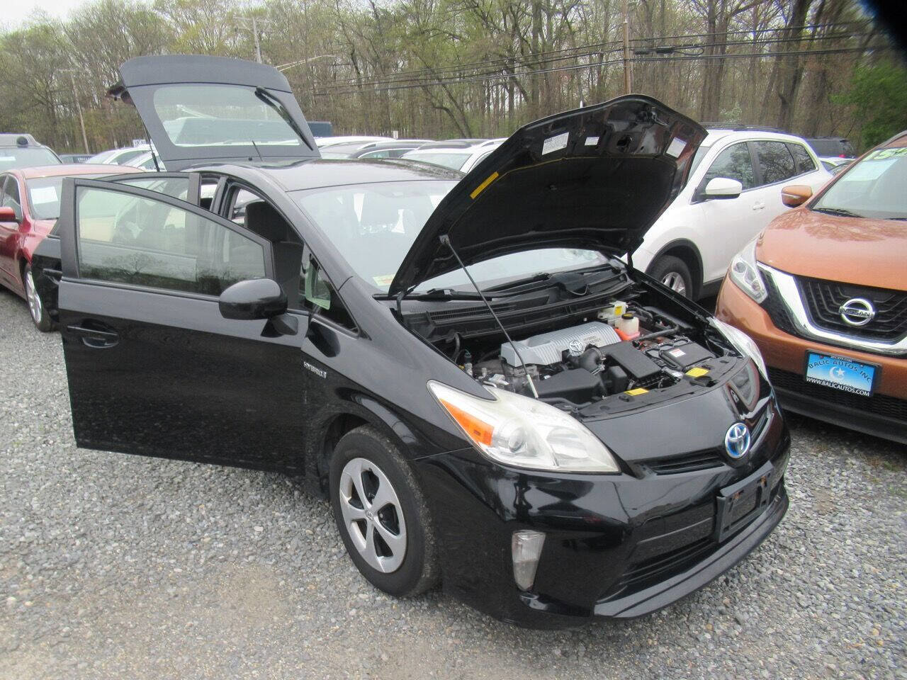 Used 2014 Toyota Prius Two image 8