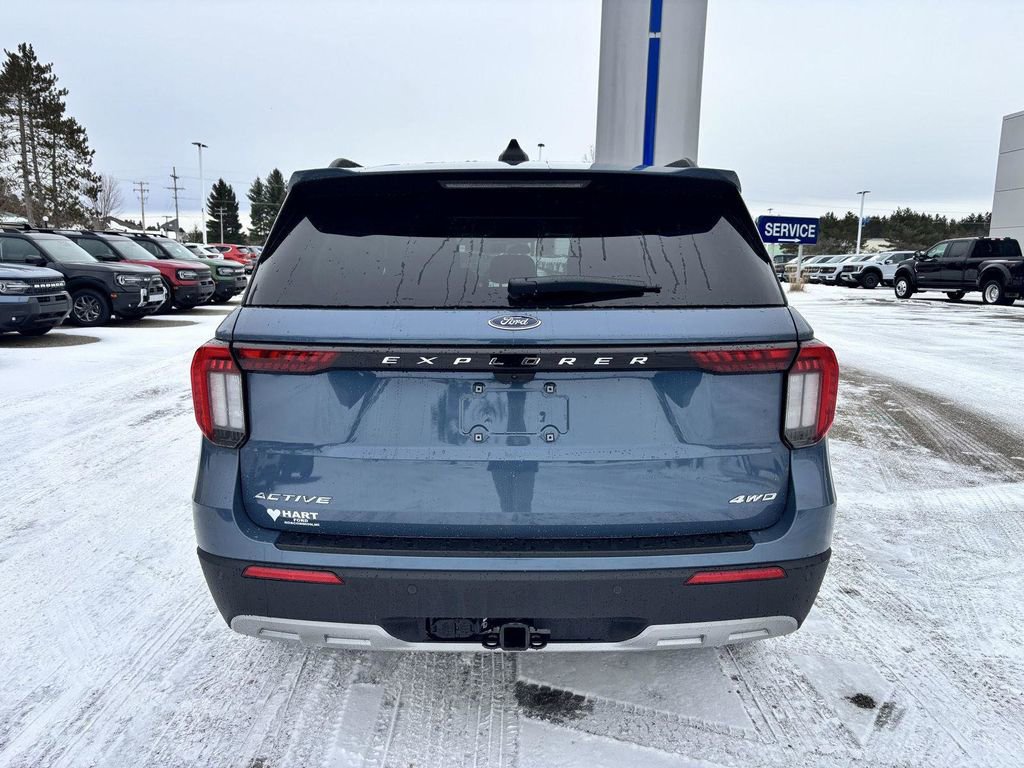 New 2026 Ford Explorer Active w/ Active Comfort Package image 4